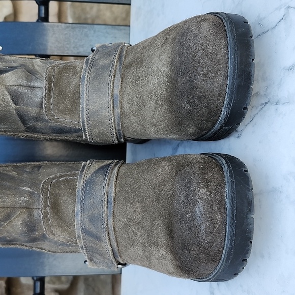 CLARKS FARALYN RISE LEATHER BOOTS - Picture 3 of 11